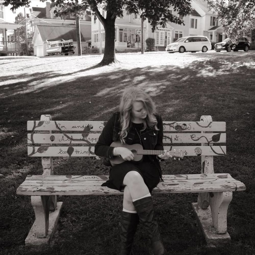 Meet your Posher, Elizabeth